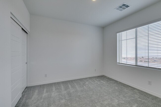 Building Photo - GORGEOUS SUMMERLIN WEST COMMUNITY**TONS OF UPGRADES*CITY AND STRIP VIEWS*COMMUNITY POOL AND SPA*
