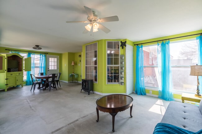 Building Photo - 5072 Big Sky Dr