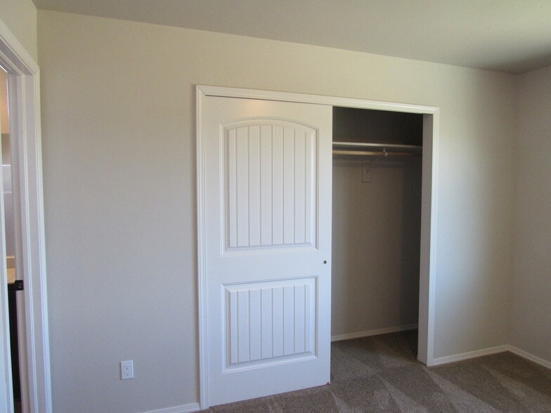 3rd Bedroom - 313 Star Crossing