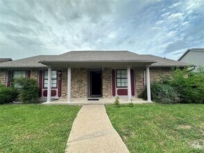 Building Photo - 4314 Karnes Dr