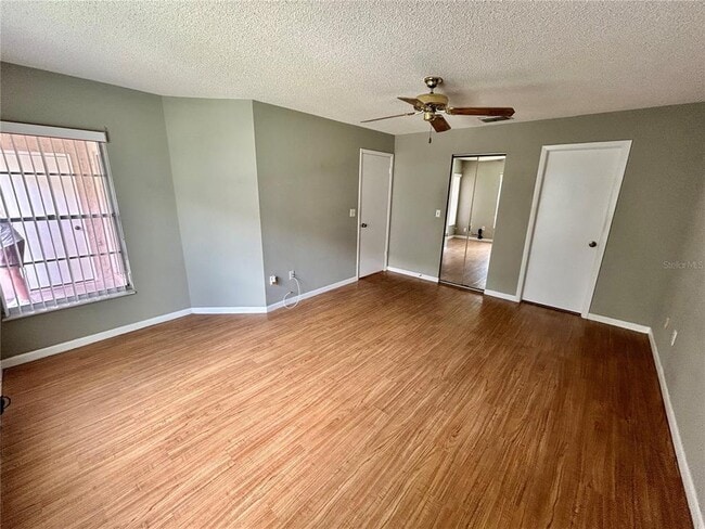 Building Photo - 4908 Myrtle Oak Dr