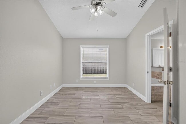 Building Photo - 1434 Hatcher Loop Dr