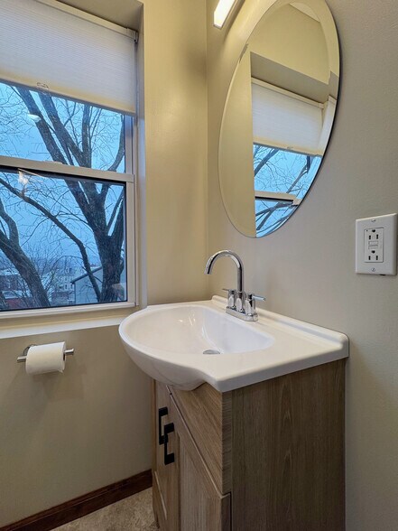 Building Photo - 5133 Kent Way