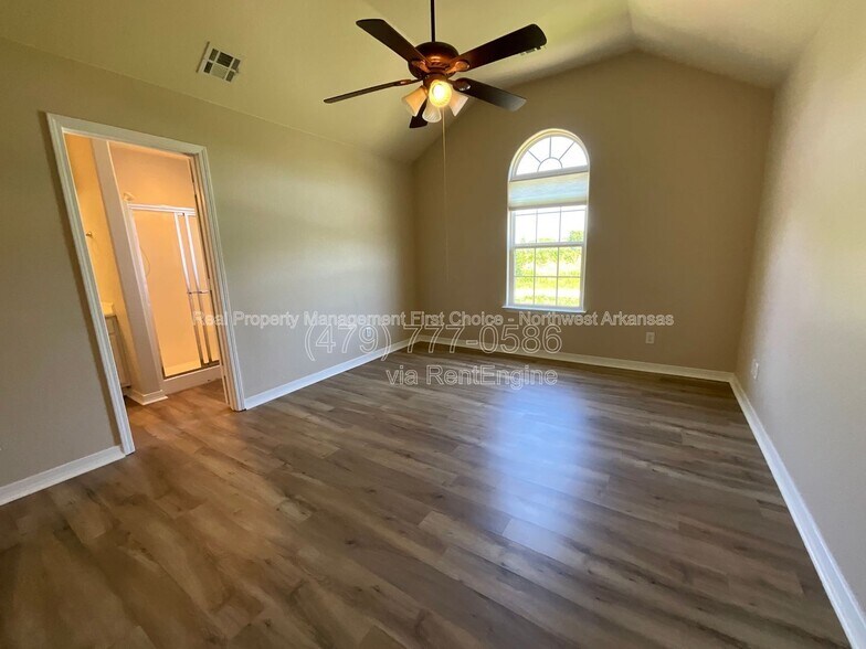 Building Photo - 1 Lathrop Ln