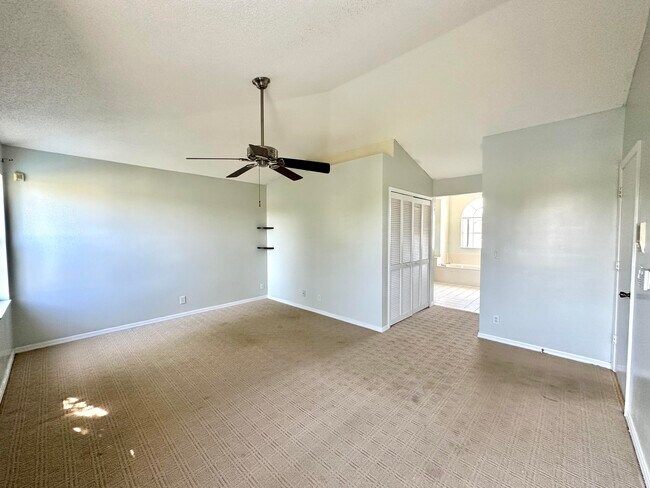 Building Photo - 2698 Linkside Dr