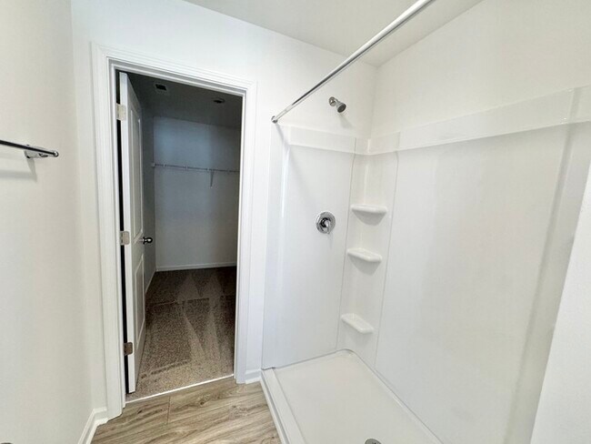 Building Photo - 4 br 3.5 ba NEW CONSTRUCTION in China Grove!