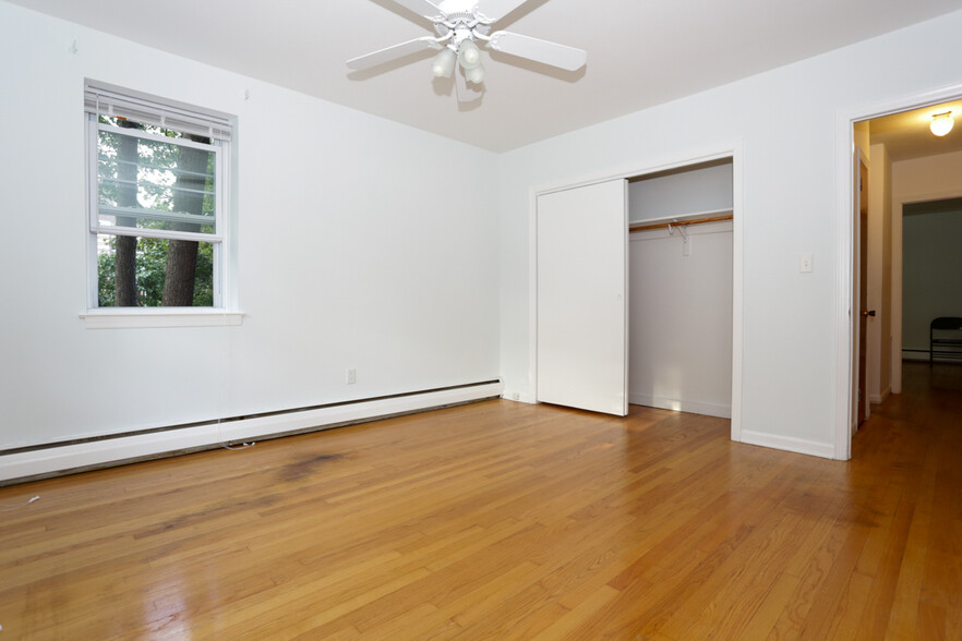 Bedroom 2 - 439 Central Ave