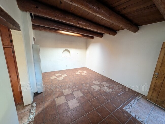 Building Photo - 200 63rd St SW