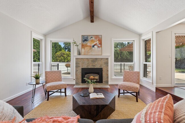 Building Photo - Stylish 3BR Beaverton Ranch w/ RV Parking & Hot Tub