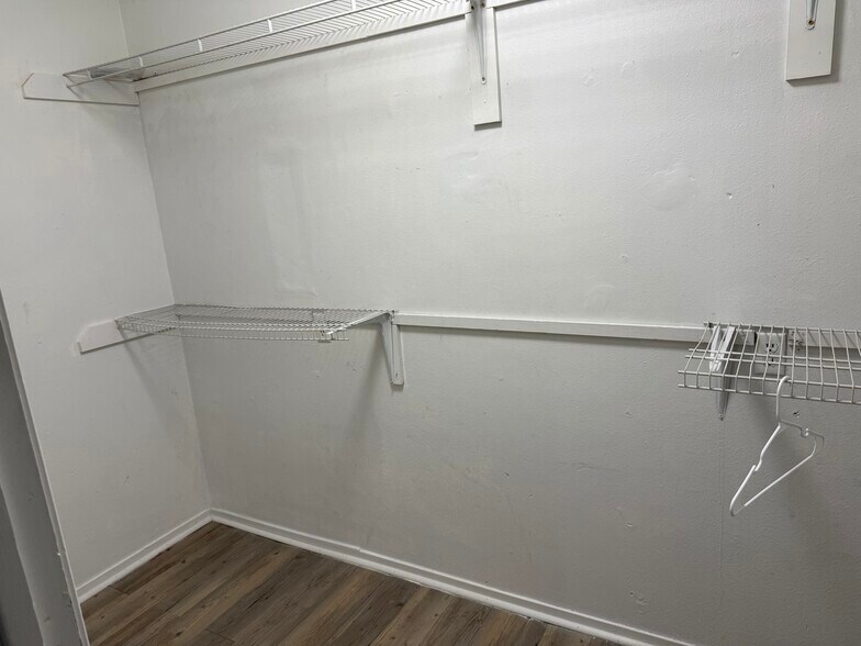 Building Photo - 1972 Colorado Ave