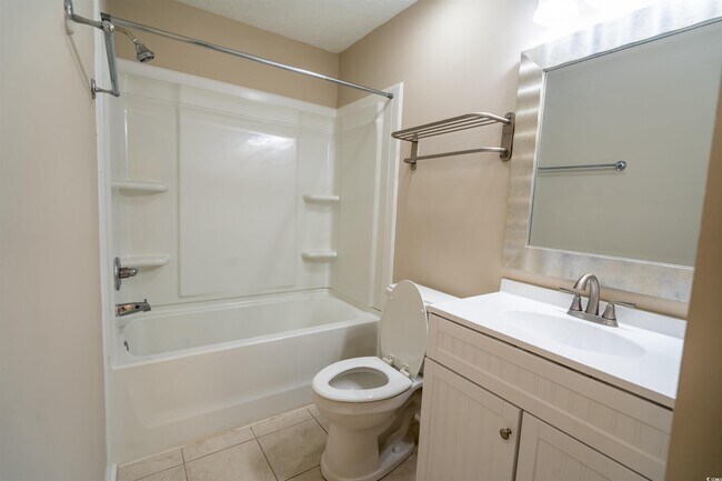 Building Photo - 4708 Cobblestone Dr