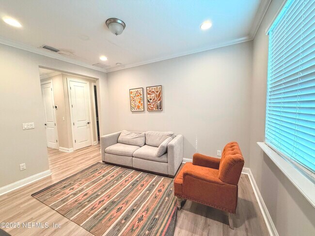 Building Photo - 7045 Rosabella Cir