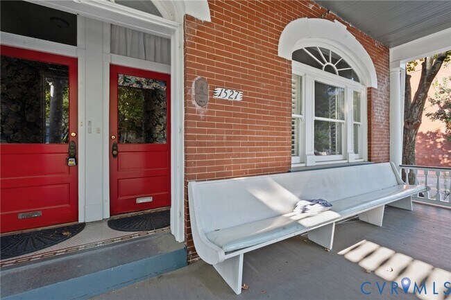 Building Photo - 1527 Grove Ave