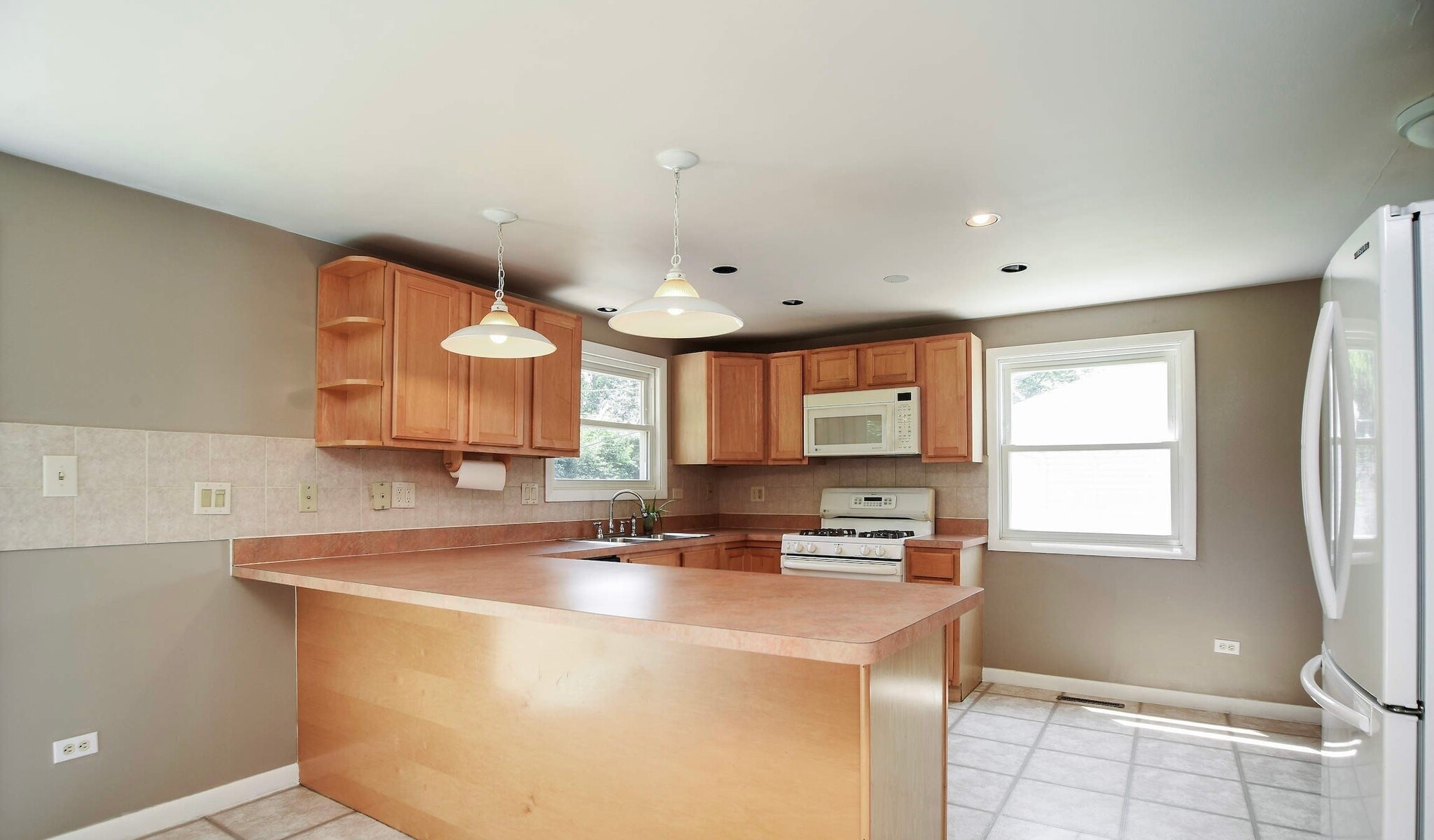 Building Photo - 3225 Twyford Rd