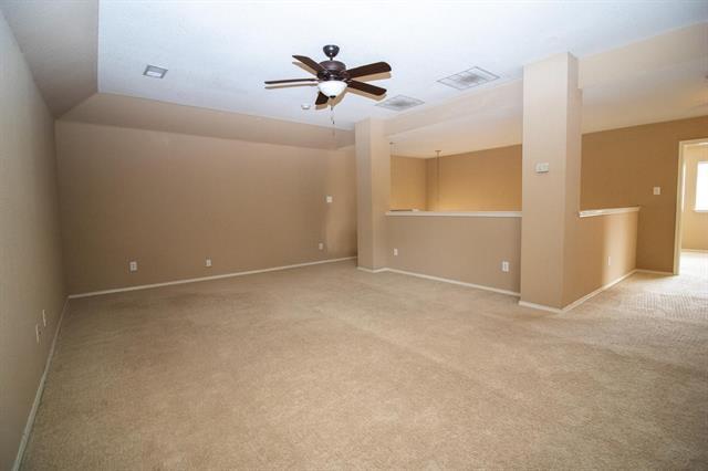 Building Photo - 1100 Inland Ln