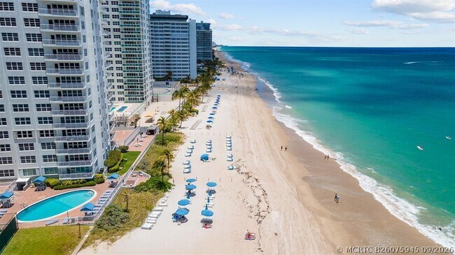 Building Photo - 3850 Galt Ocean Dr