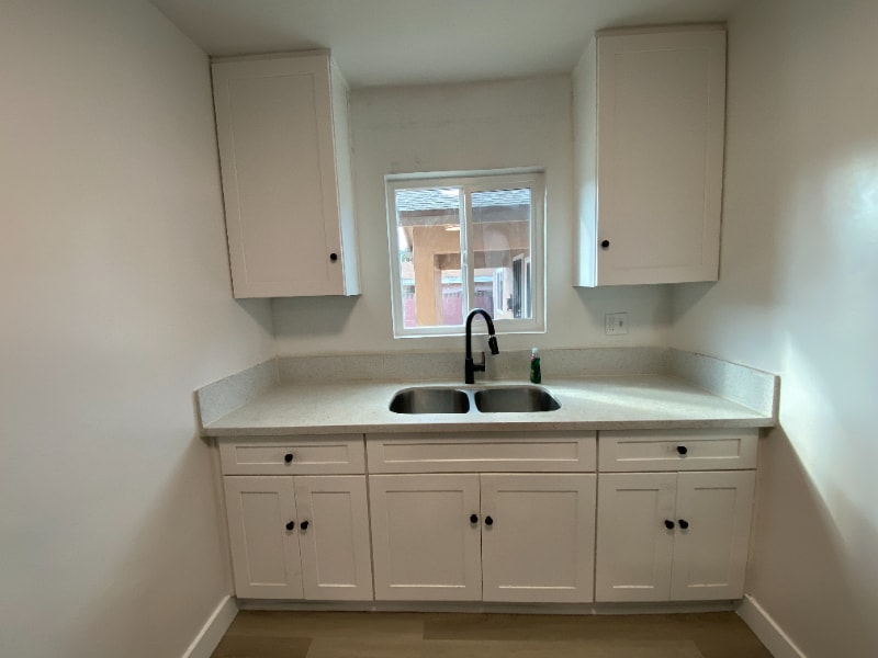 Building Photo - 1515-1515 E 20th St