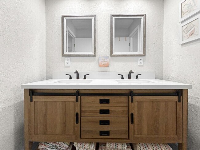 Building Photo - Waterfront Luxury Living – Fully Renovated...