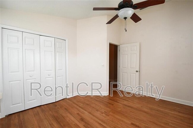 Building Photo - 116 Lorraine St