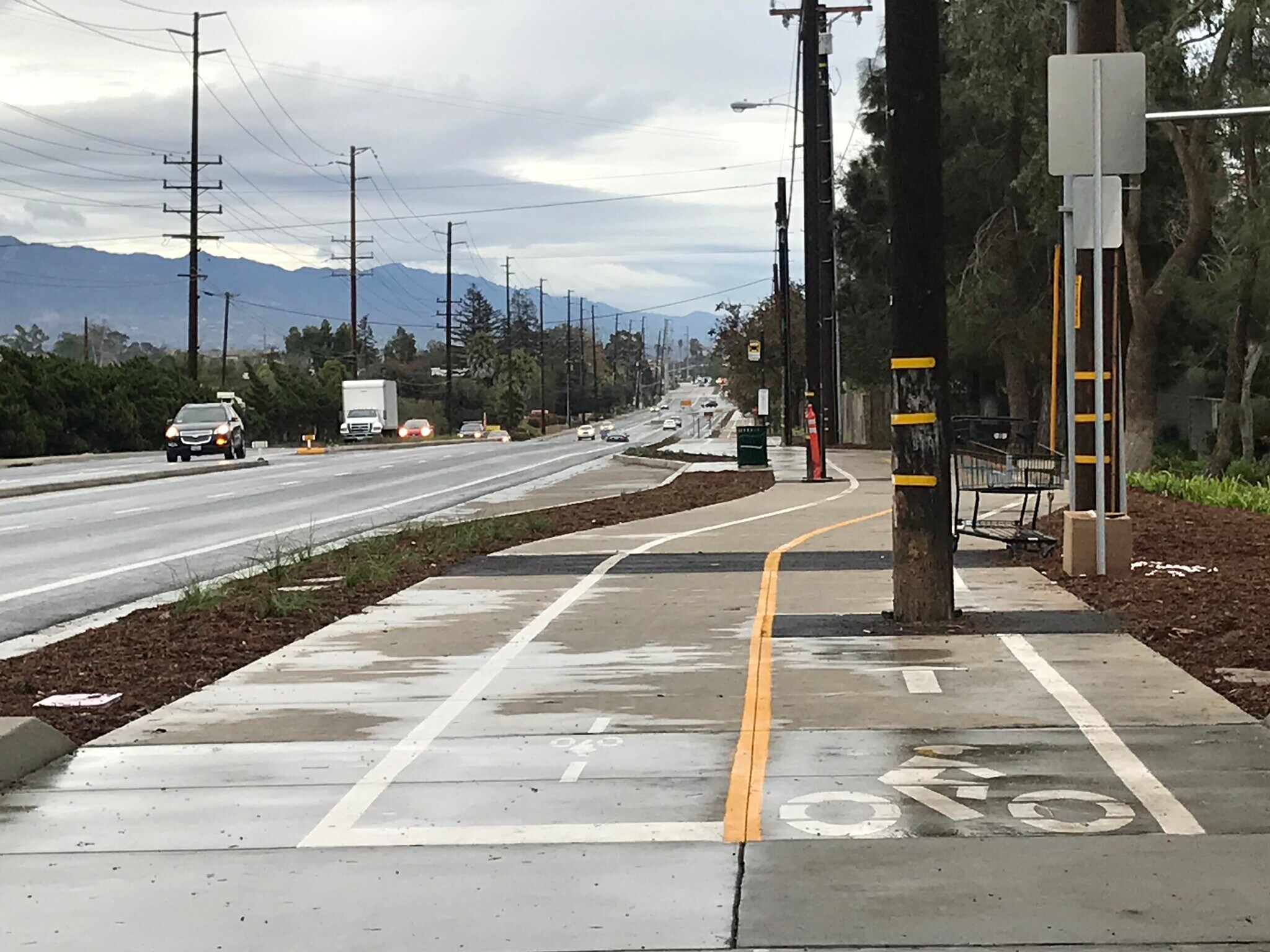 Building Photo - 333 Mathilda Dr