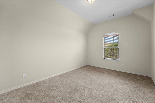 Building Photo - 12848 Walnut Ridge Dr