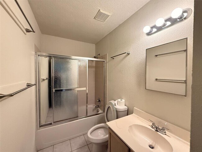 Building Photo - 12940 Dionysus Dr