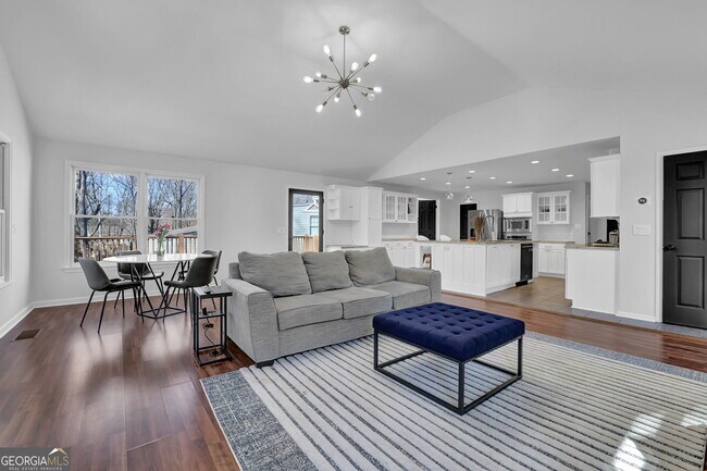 Building Photo - 3474 Hildon Cir