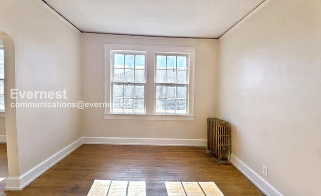 Building Photo - Take an additional $45 off a month! 1 Bed/1 Bath Home with Laundry Hookups / Pet-Friendly / Avail...