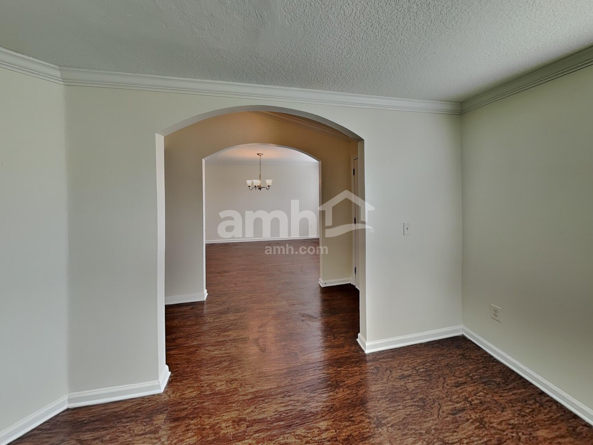Building Photo - 11670 Deep Springs Dr N