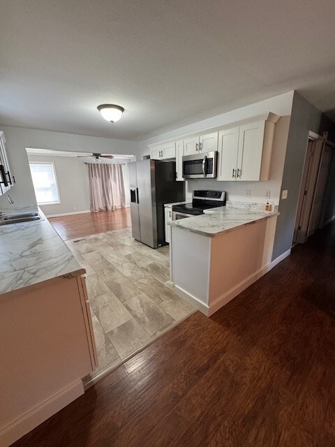 Building Photo - 8160 Dogwood Dr