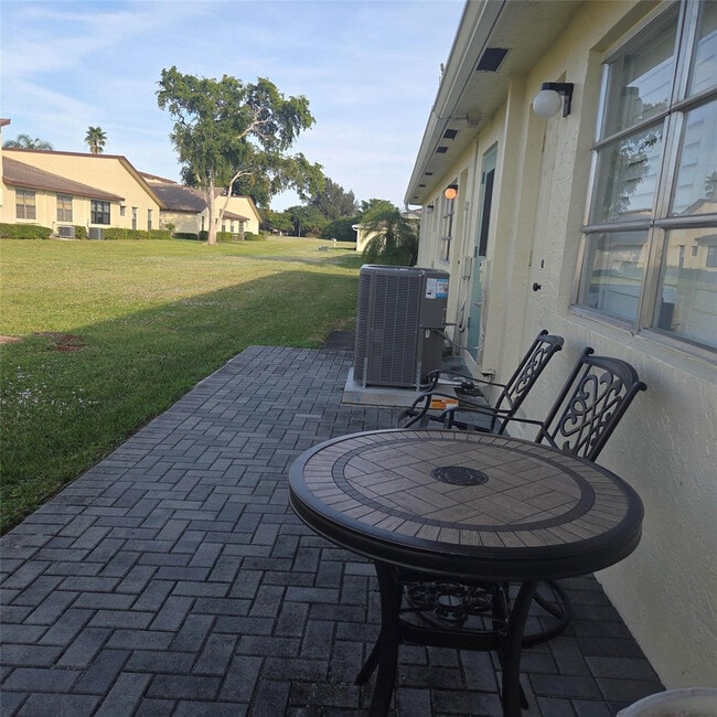 Building Photo - 5349 Lakefront Blvd