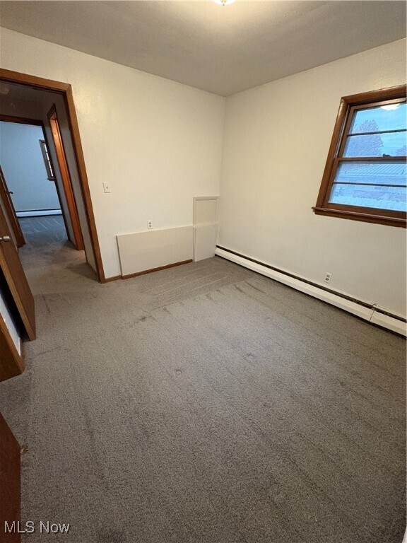 Building Photo - 3053 Hadley Ave