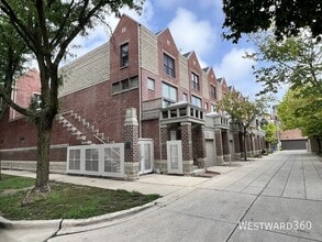 Building Photo - 2753 N Wayne-E