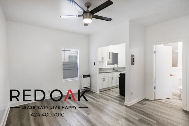 Building Photo - 290 Loma Dr