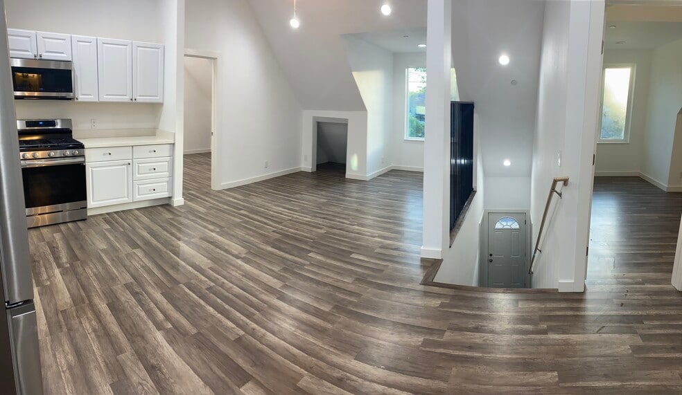 Living room - 210 Burney St