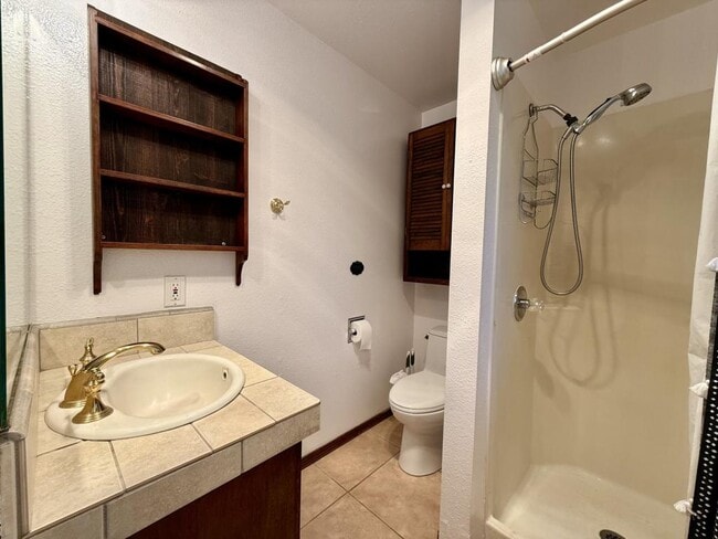 Building Photo - 9042 Monument Dr