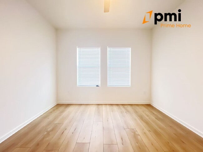 Building Photo - 2135 Huntsman Rdg Rd