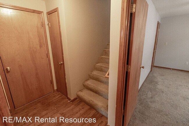 Building Photo - 4 br, 2 bath House - 2505 Northampton Dr