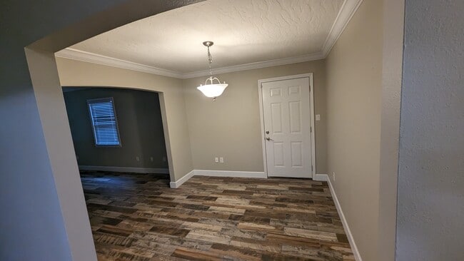 Building Photo - 69 Kelly Way