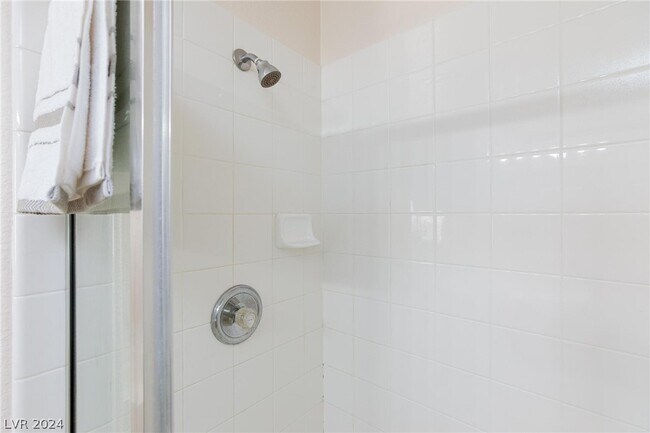 Building Photo - 7557 Spindrift Tide Ct