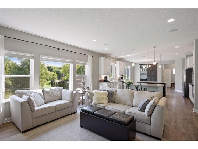 Building Photo - 5596 Orchard Cove