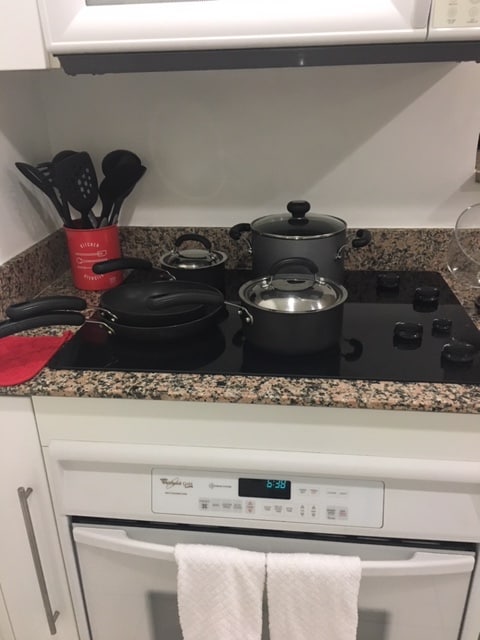 Building Photo - 335 S Biscayne Blvd