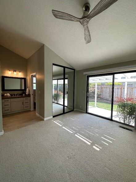 Building Photo - 4331 Montmorency Ct