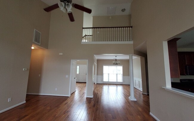 Building Photo - 600 Brutsch Avenue