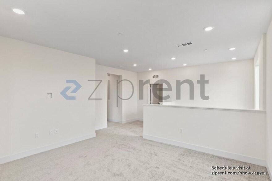 Building Photo - 5418 Paularo Wy