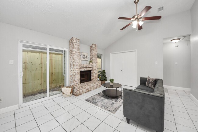 Building Photo - 20627 Burwood Cir