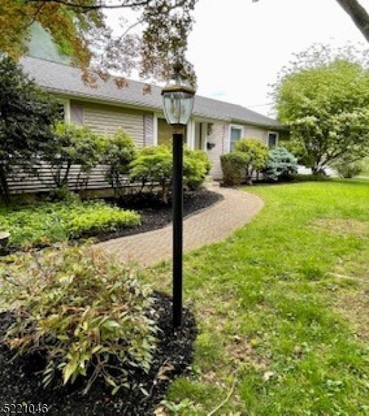 Building Photo - 3 Hillcrest Pl