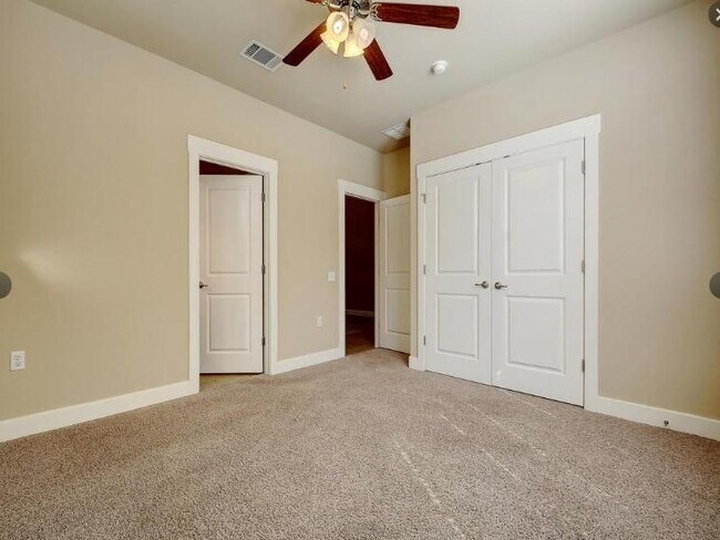 Building Photo - 1601 Miriam Ave