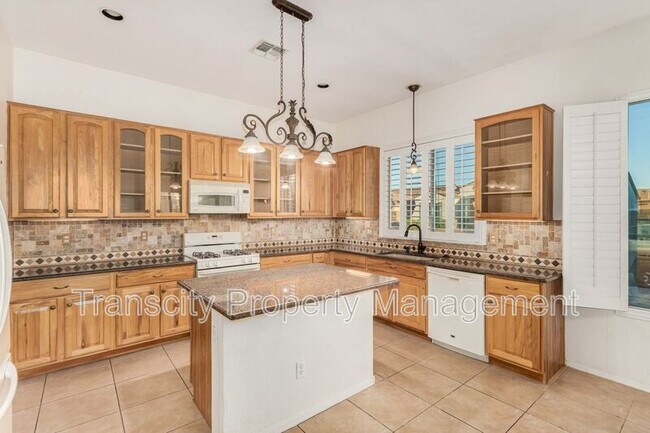 Building Photo - 6502 S Adobe Dr