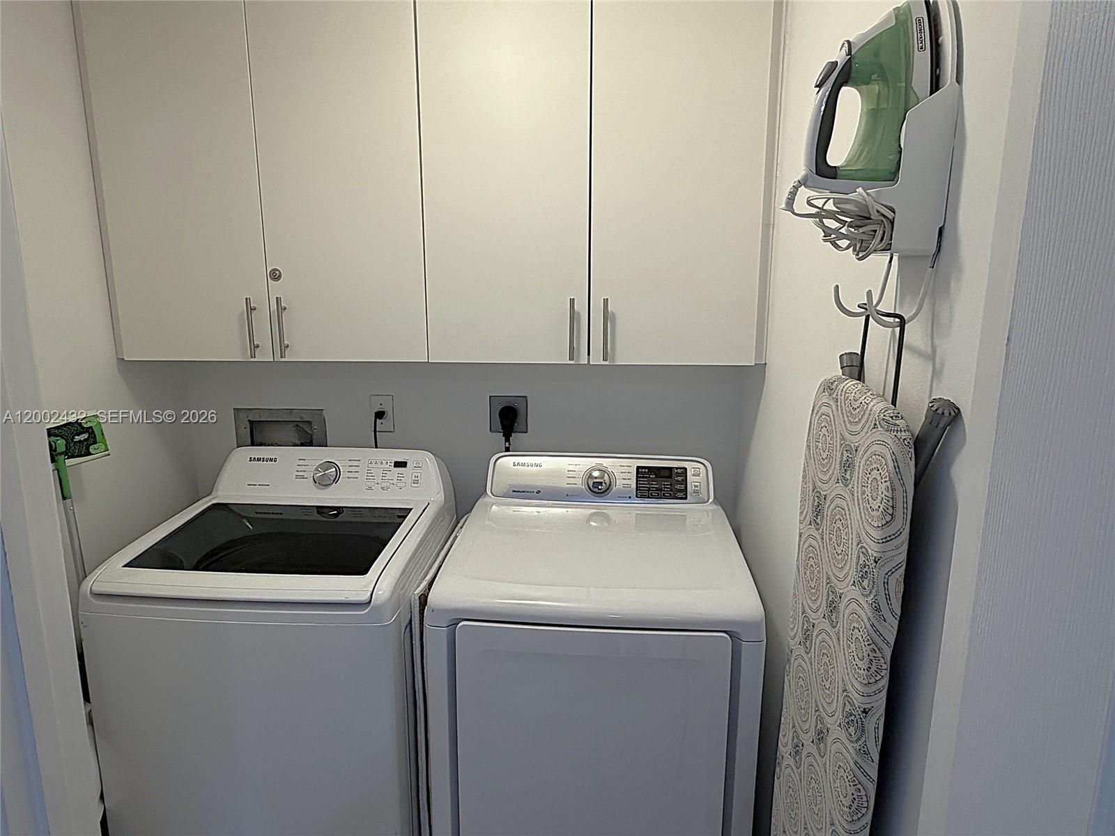 Building Photo - 2080 S Ocean Dr